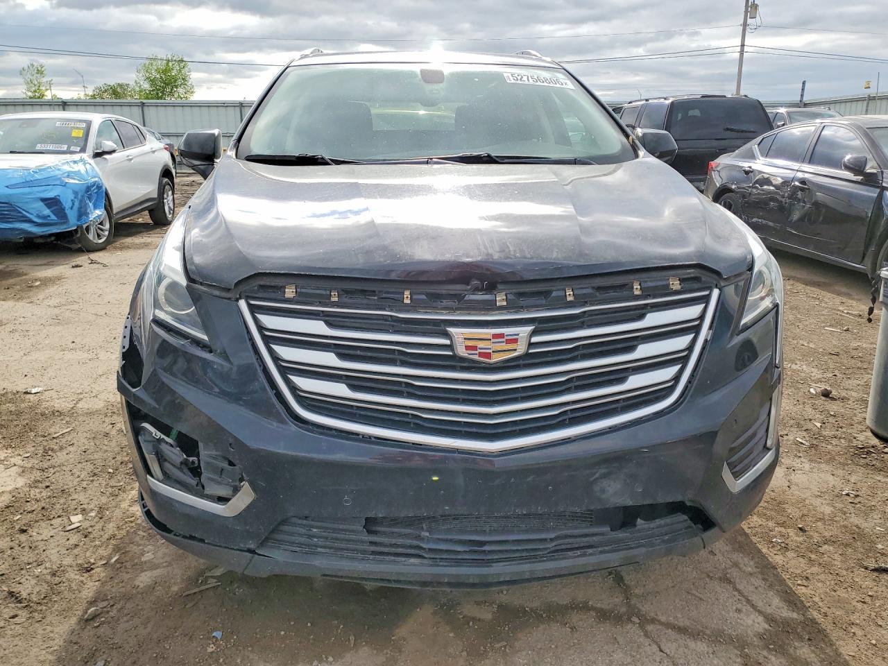 2017 CADILLAC XT5