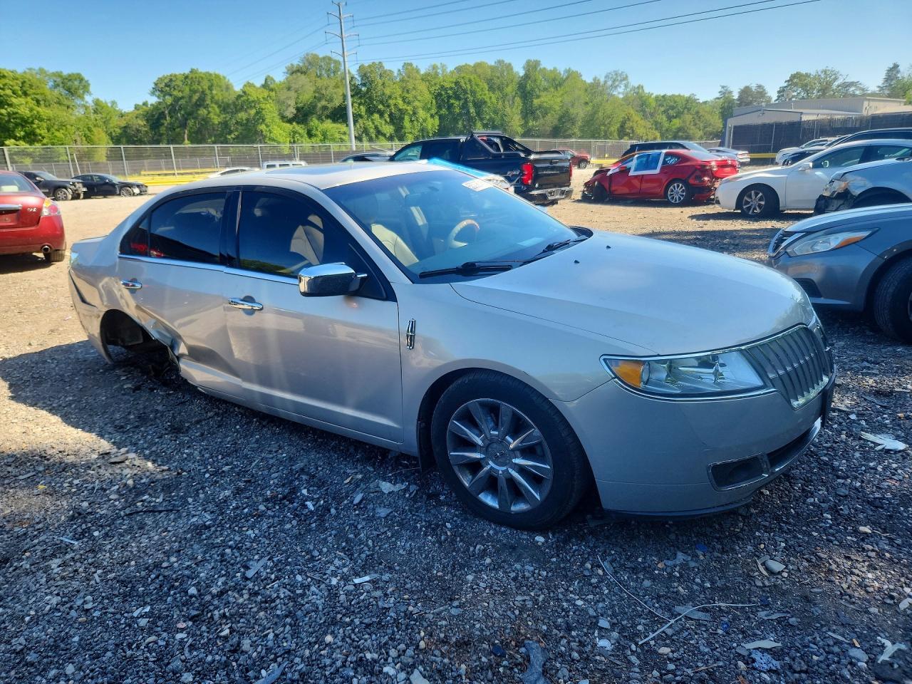 2010 LINCOLN MKZ
