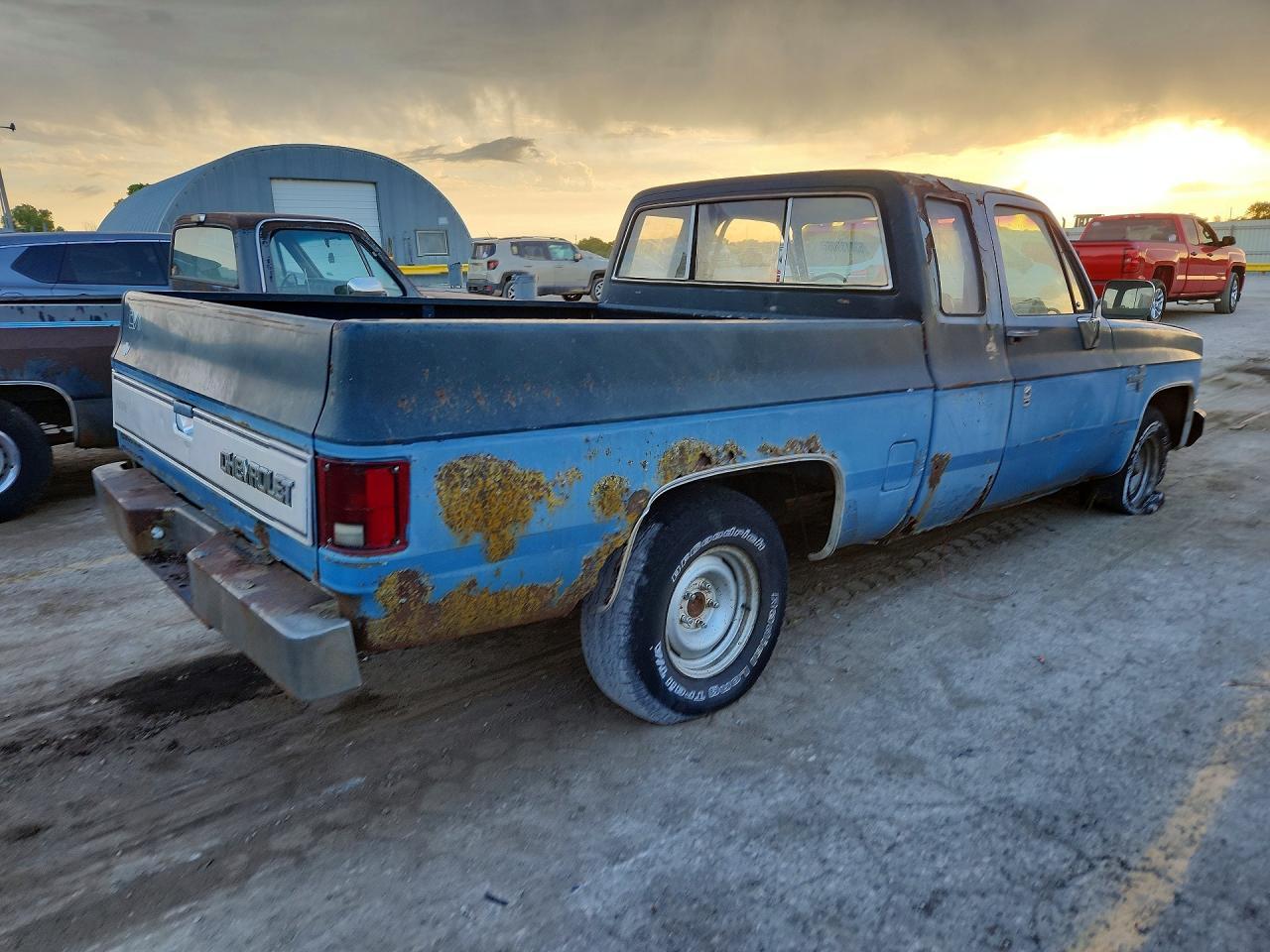 1985 CHEVROLET C10