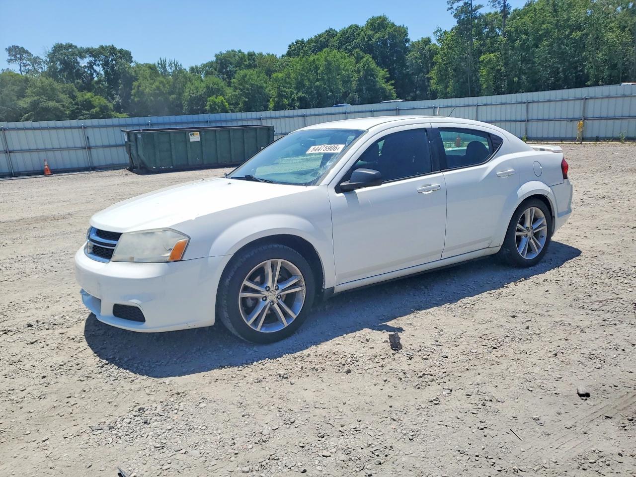 2013 DODGE Avenger