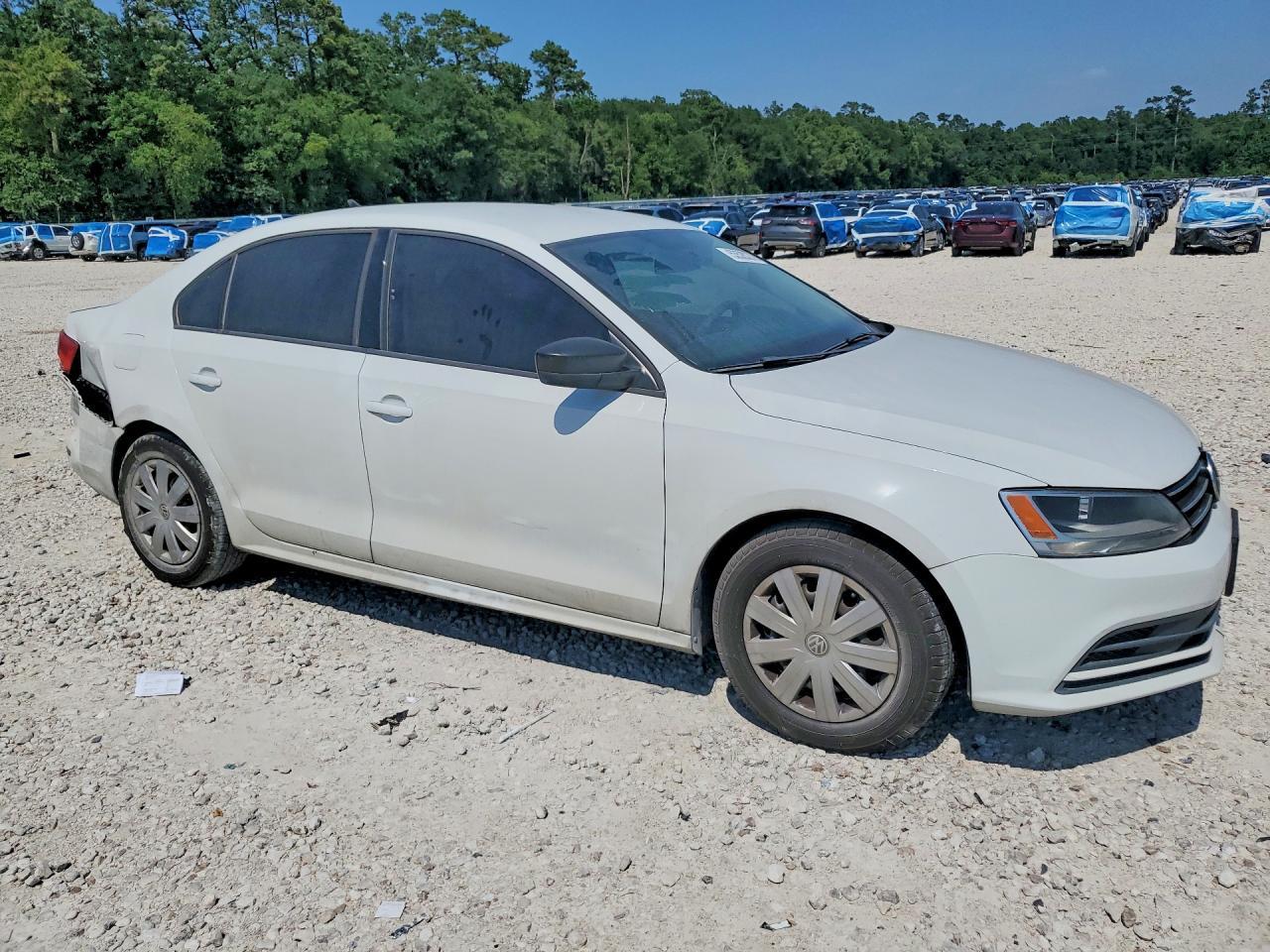 2015 VOLKSWAGEN JETTA