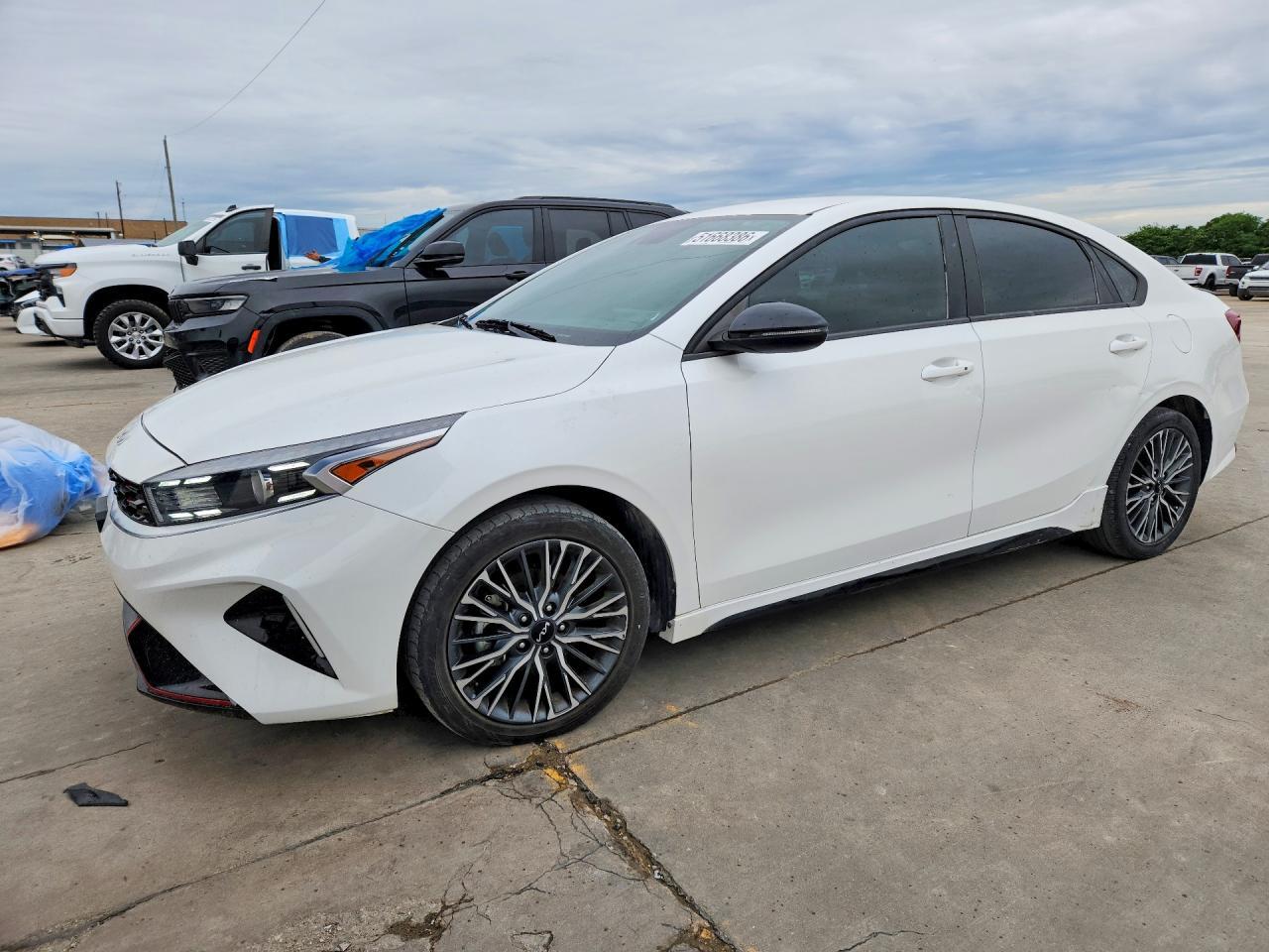 2023 KIA FORTE