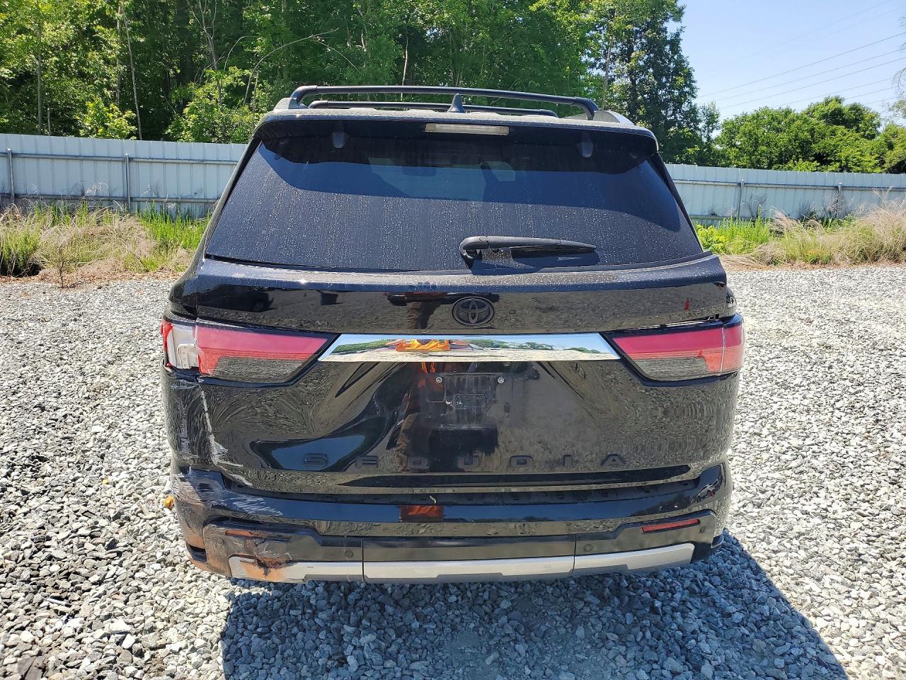 2024 TOYOTA Sequoia