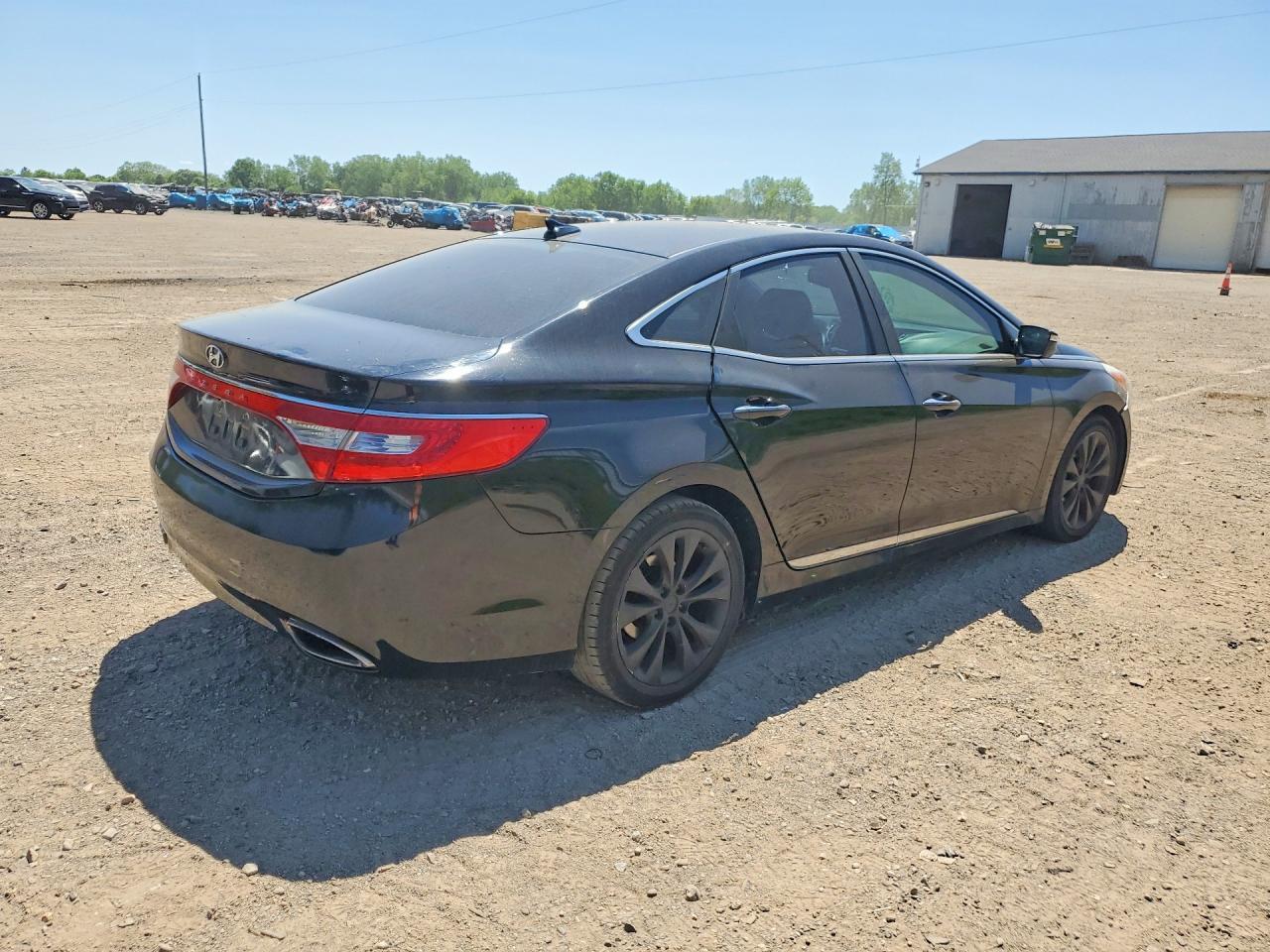 2012 HYUNDAI Azera