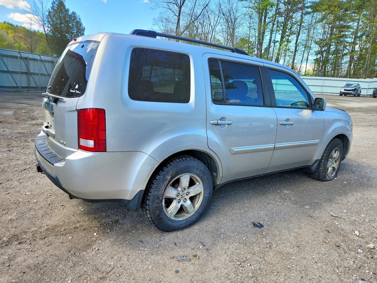 2011 HONDA PILOT