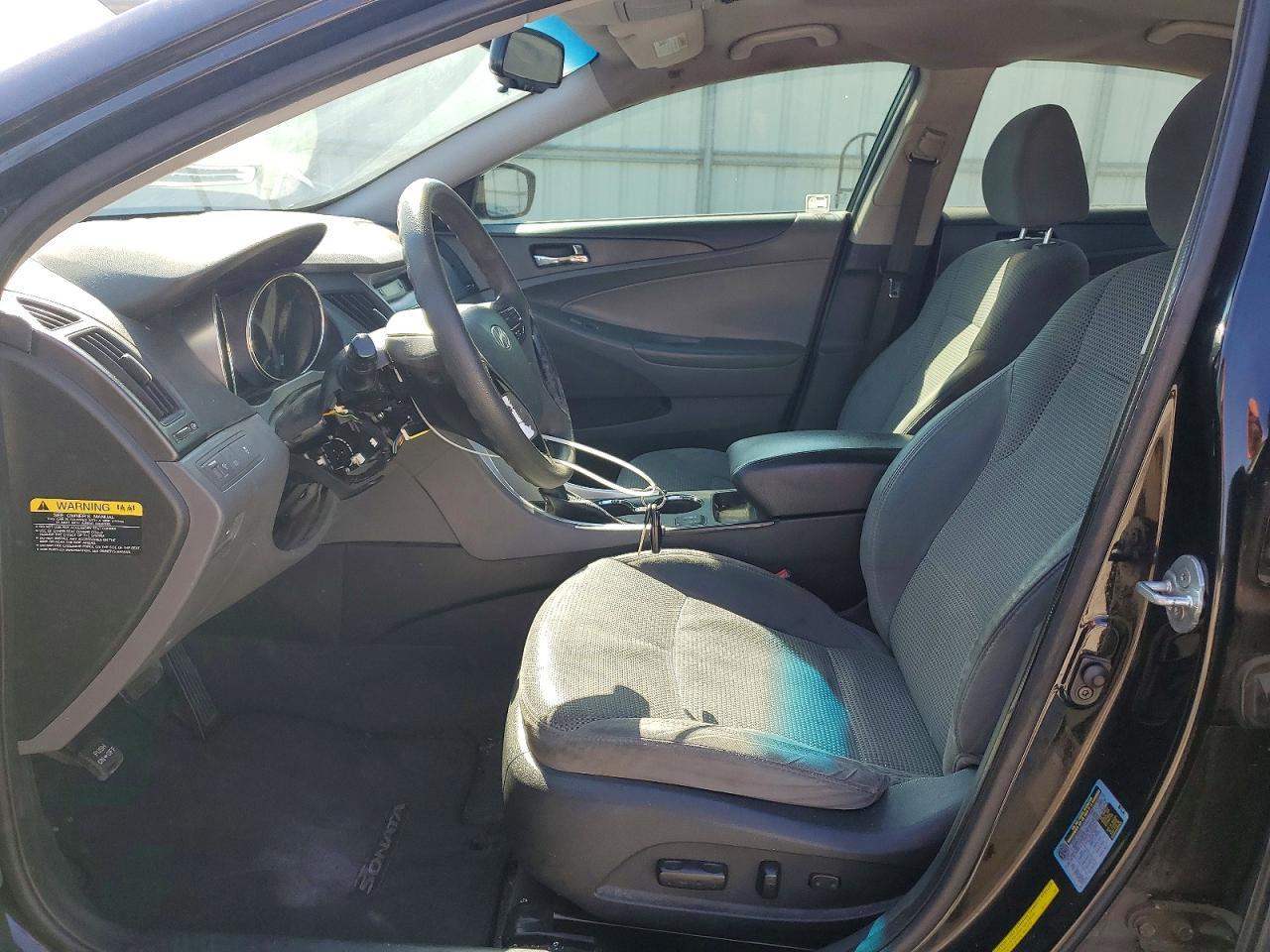 2013 HYUNDAI SONATA