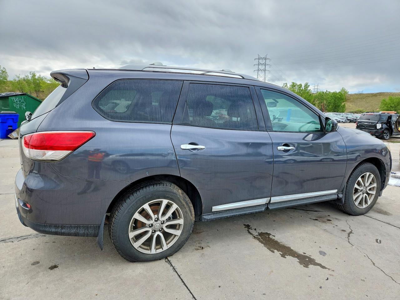 2014 NISSAN PATHFINDER