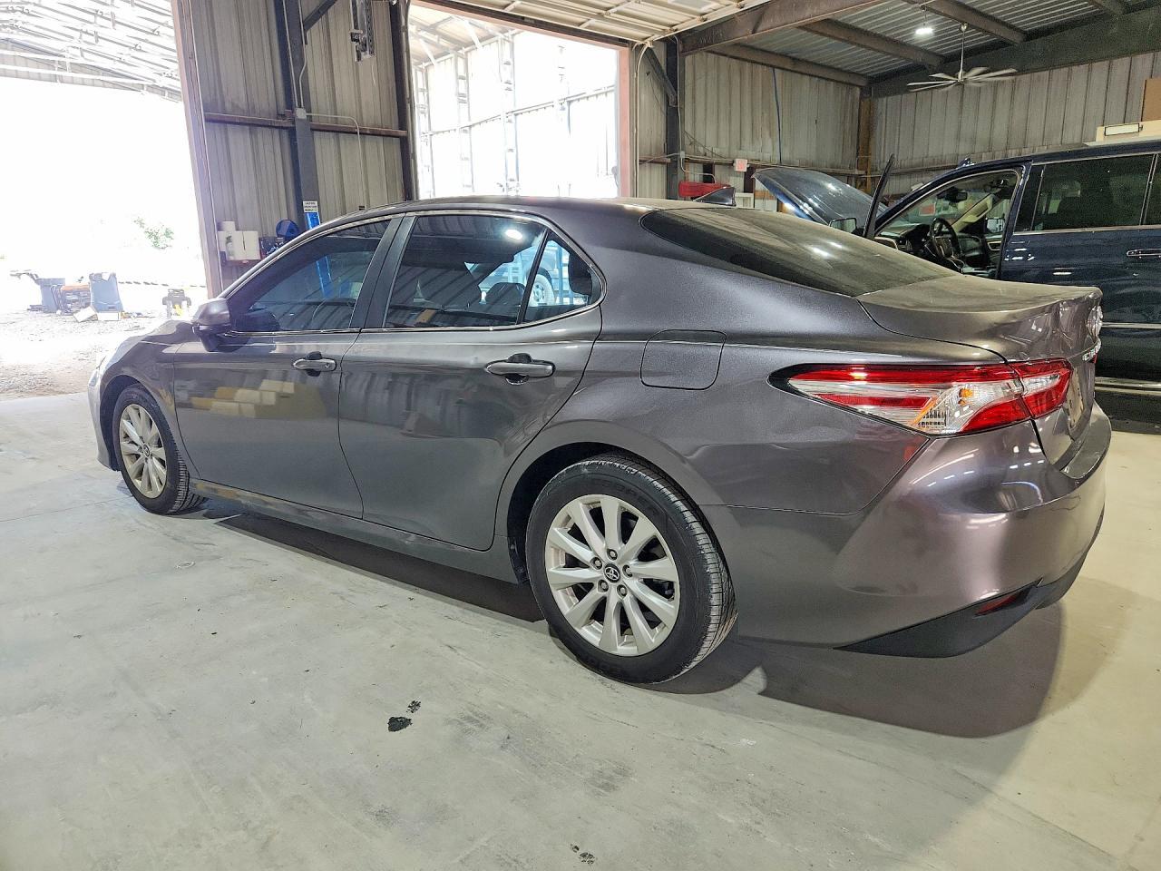 2020 TOYOTA CAMRY