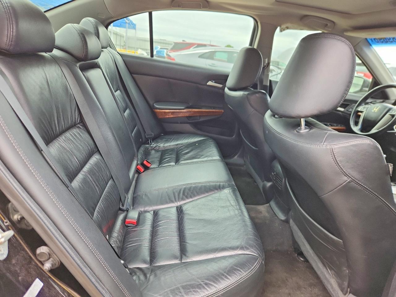 2011 HONDA ACCORD