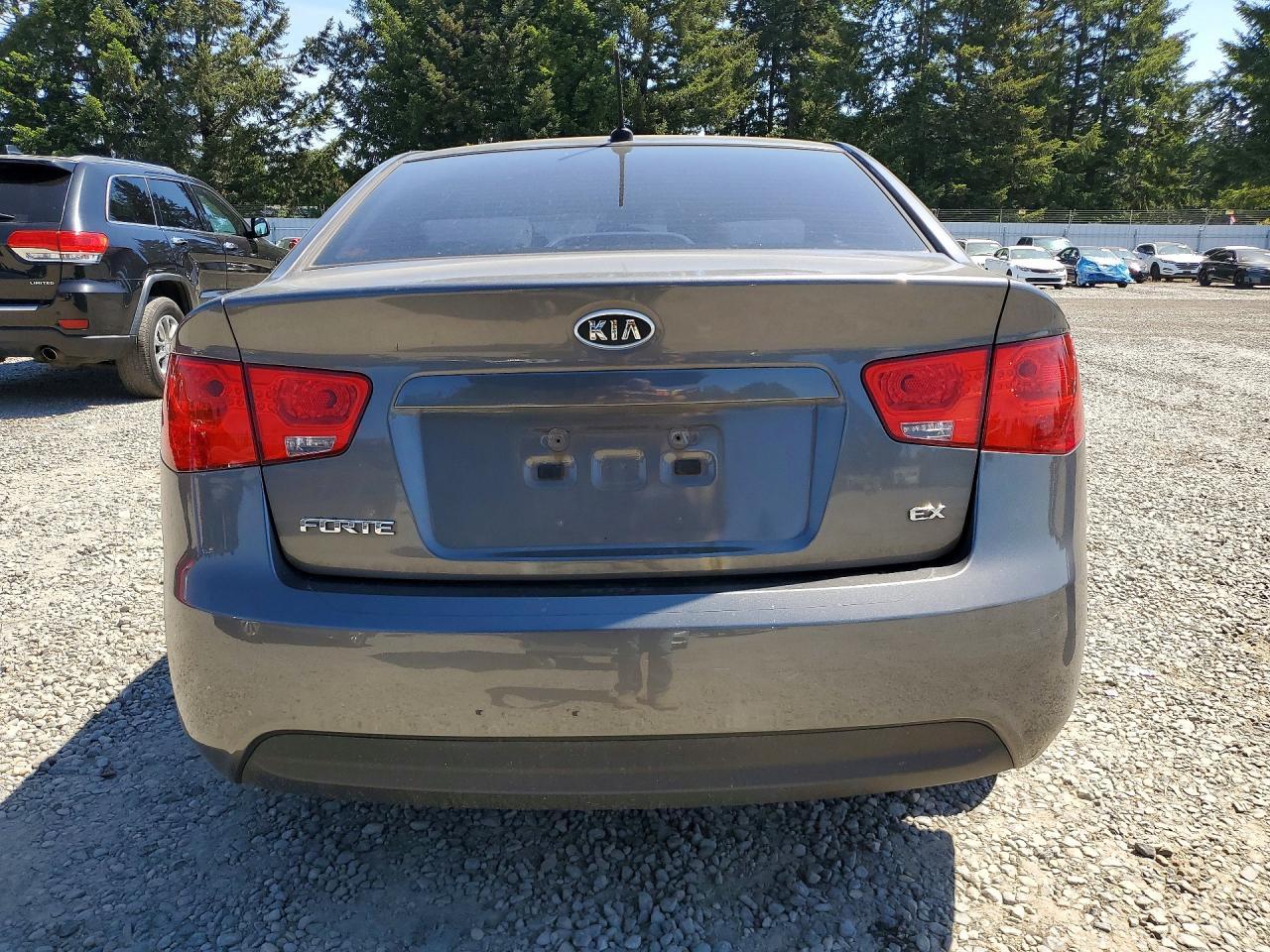 2013 KIA FORTE