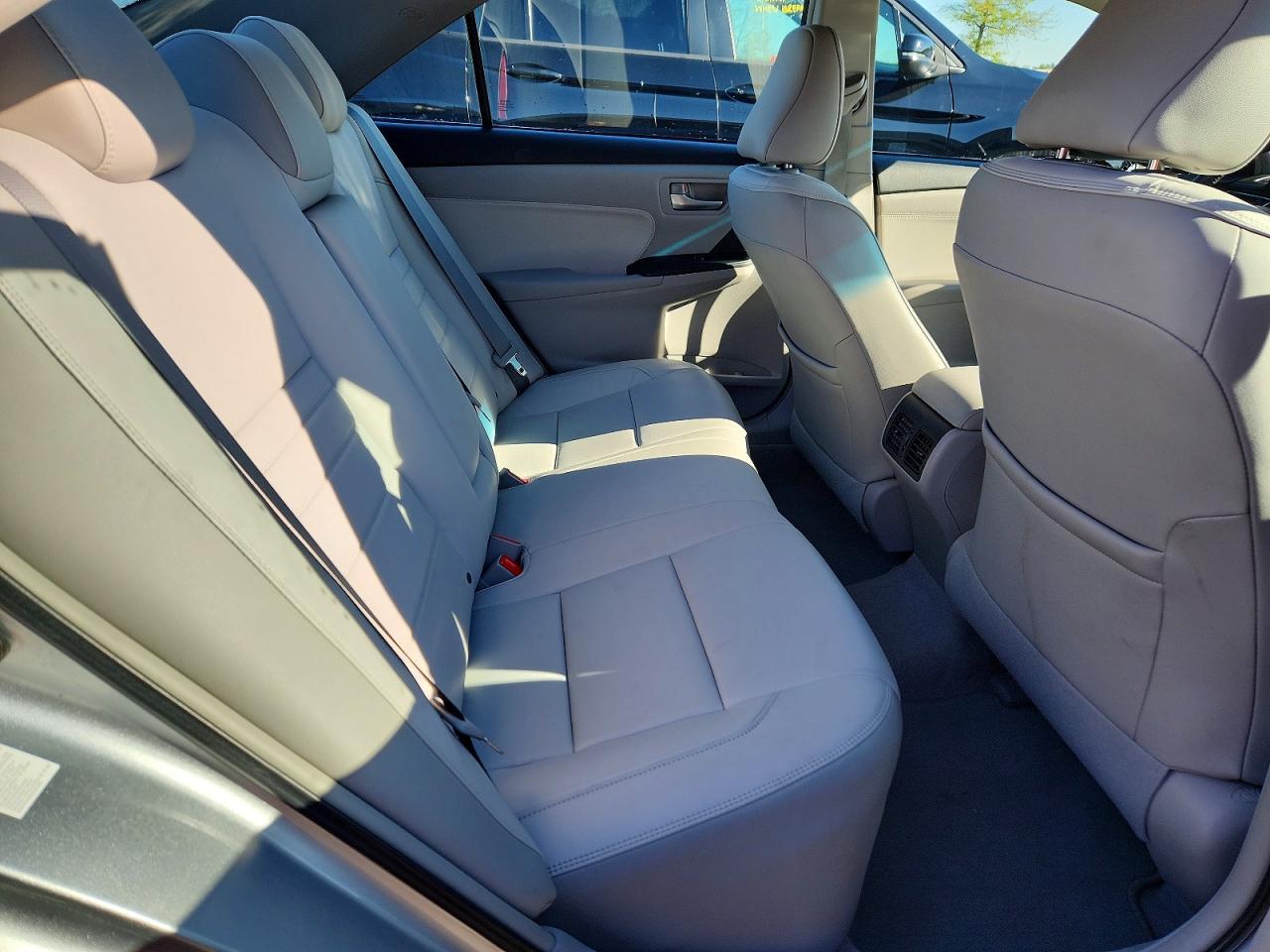 2015 TOYOTA CAMRY