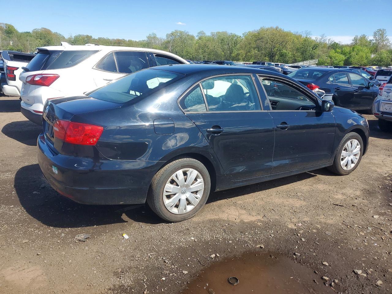 2012 VOLKSWAGEN JETTA