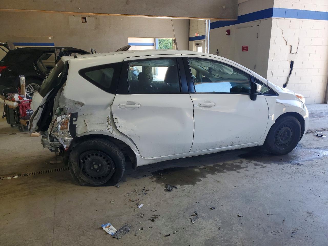 2016 NISSAN Versa Note