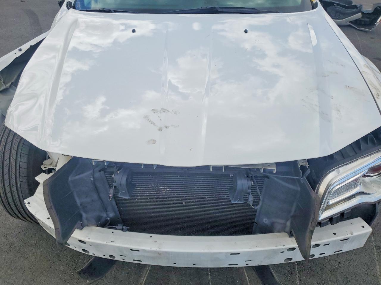 2016 CHRYSLER 300