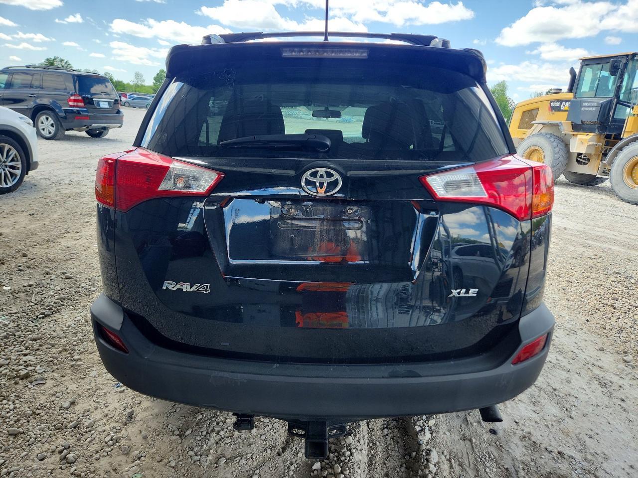 2015 TOYOTA RAV4
