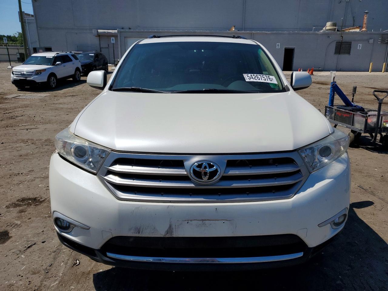 2013 TOYOTA HIGHLANDER