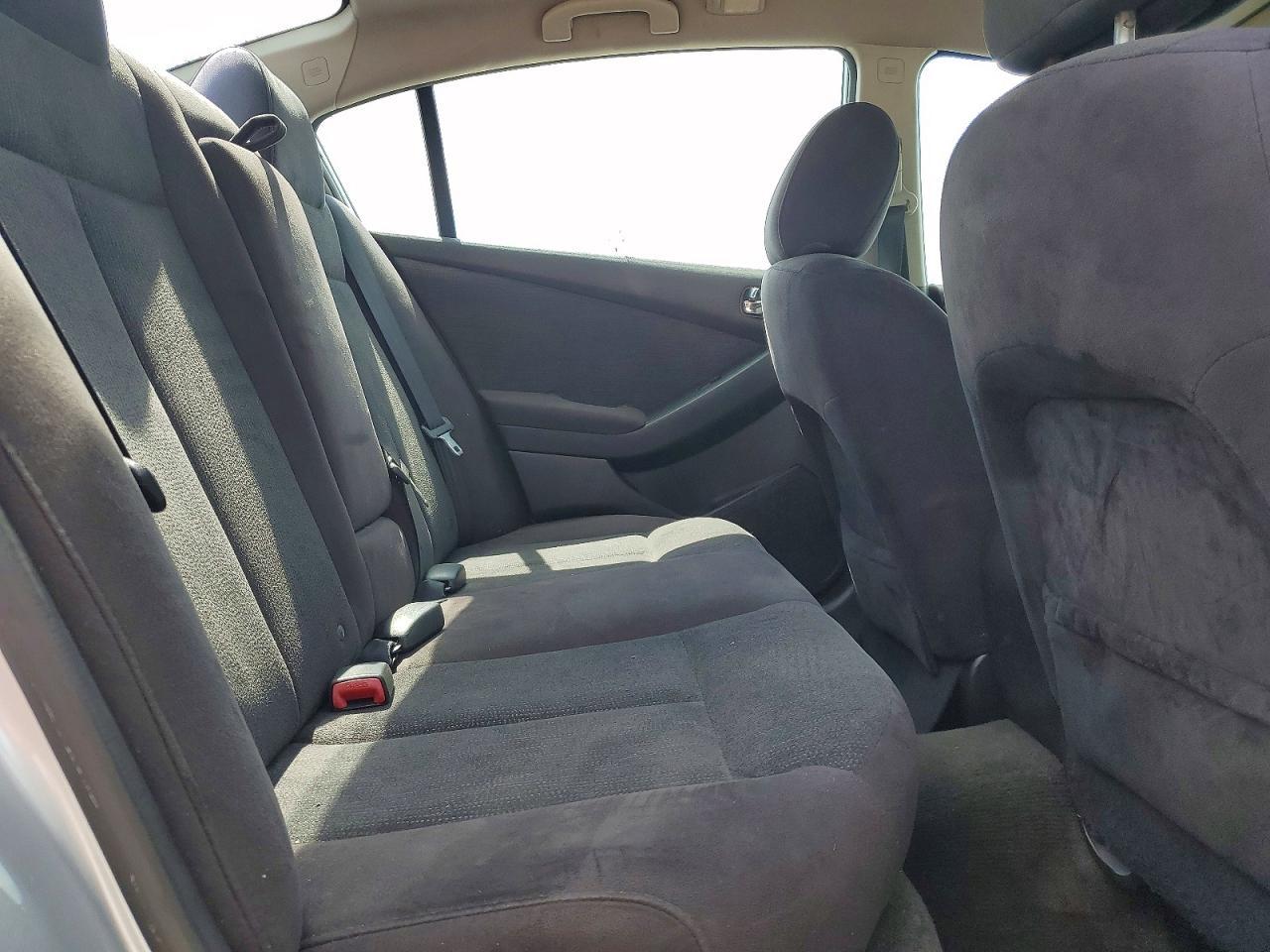 2012 NISSAN ALTIMA