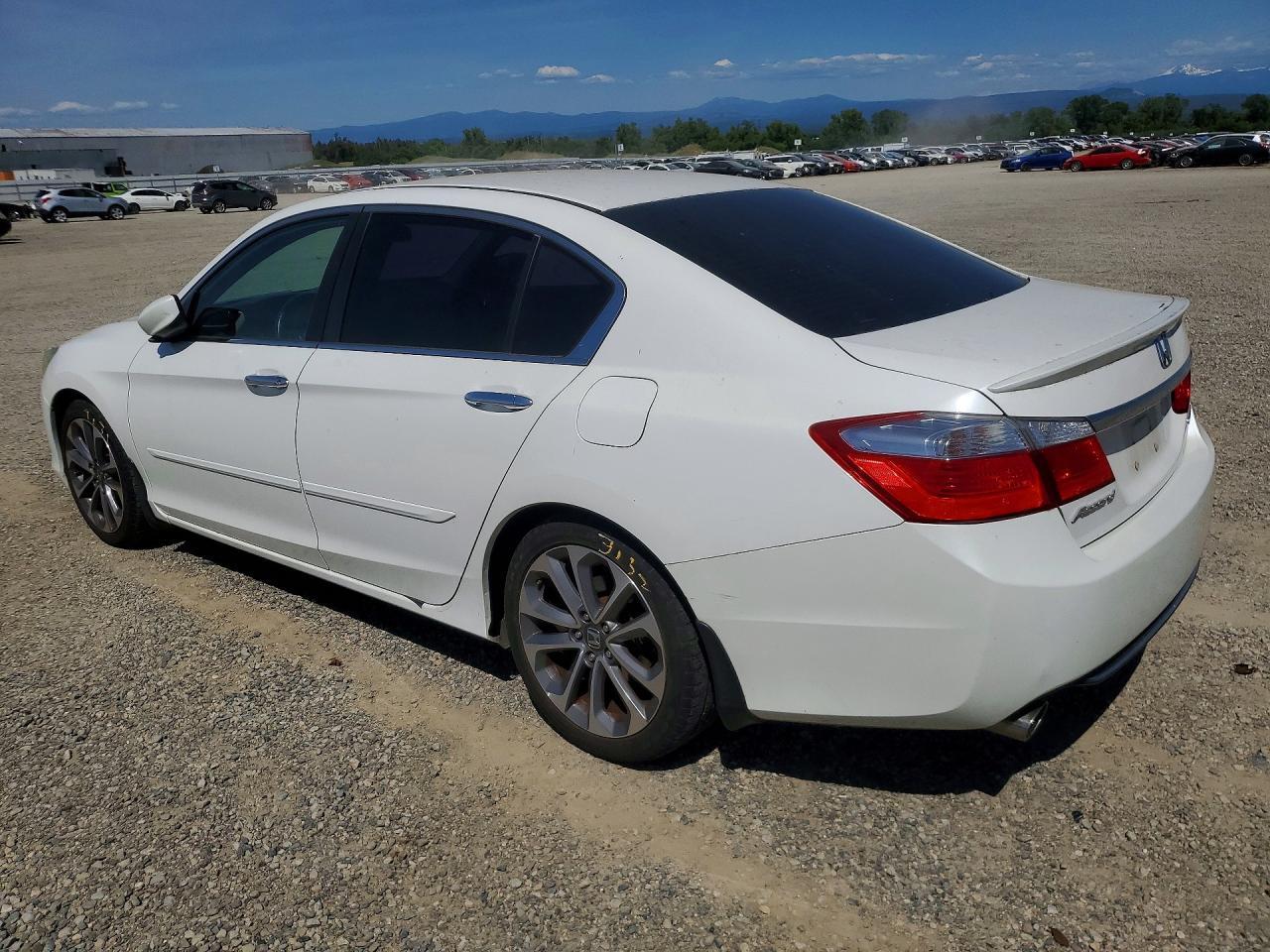 2015 HONDA ACCORD