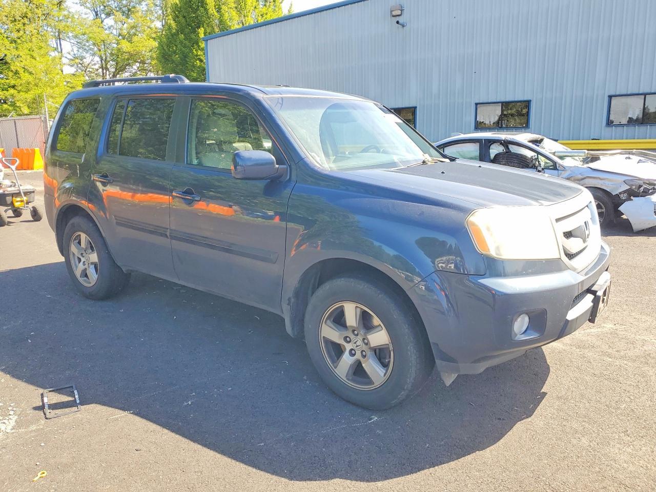 2011 HONDA PILOT