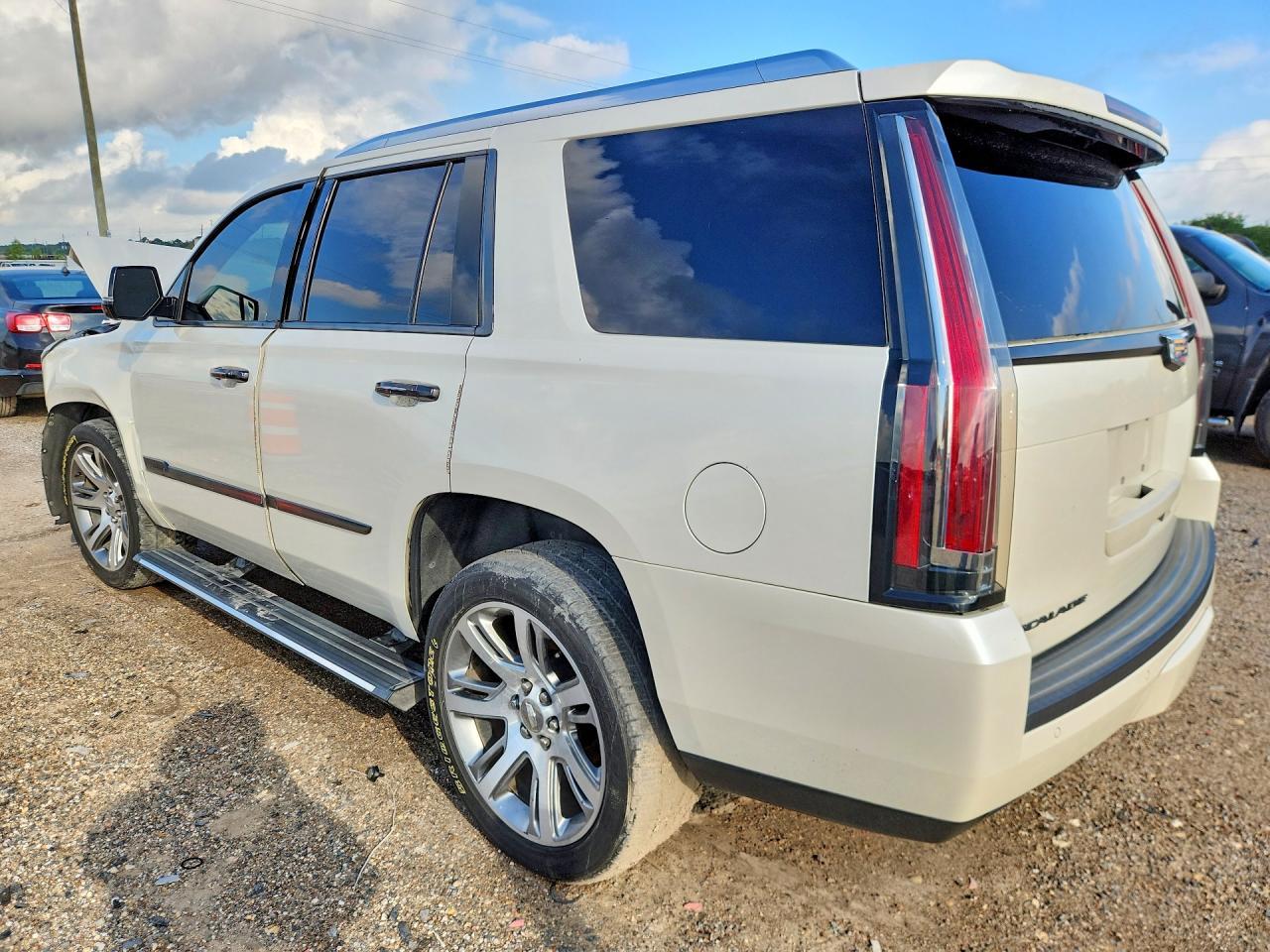 2015 CADILLAC ESCALADE