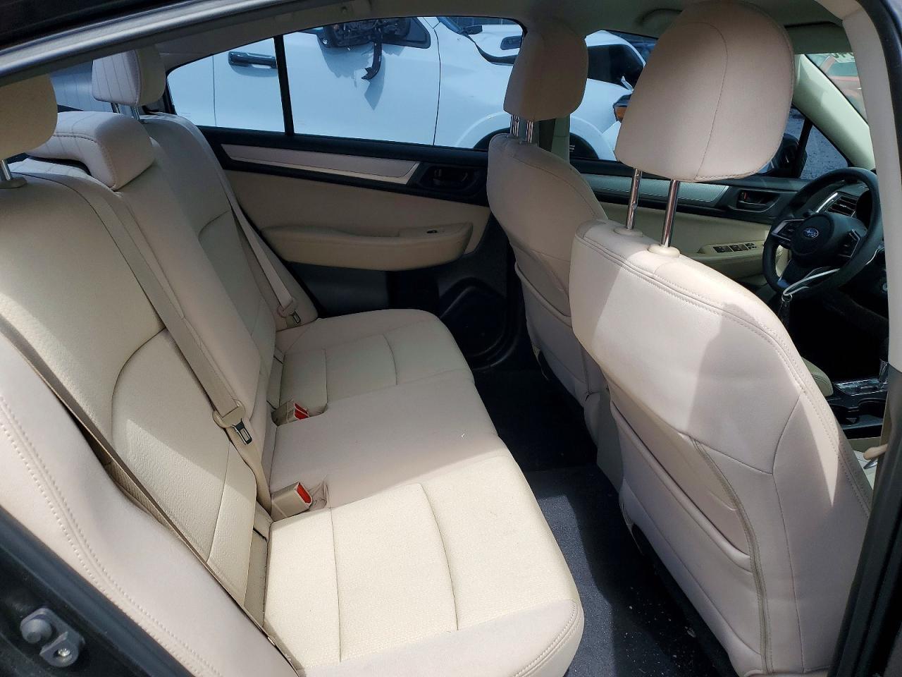 2018 SUBARU Legacy