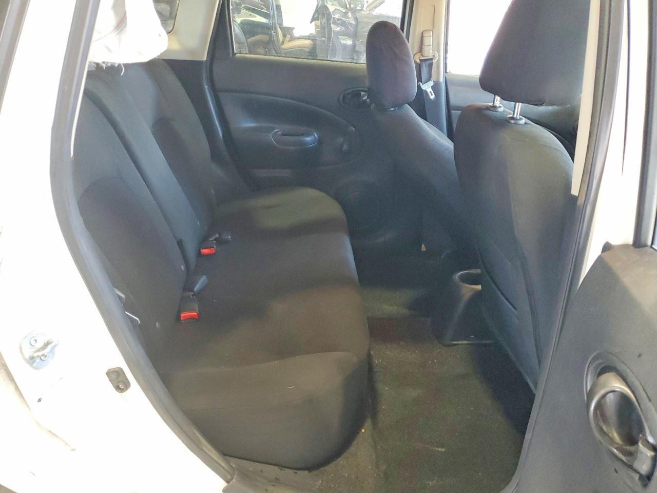 2016 NISSAN Versa Note