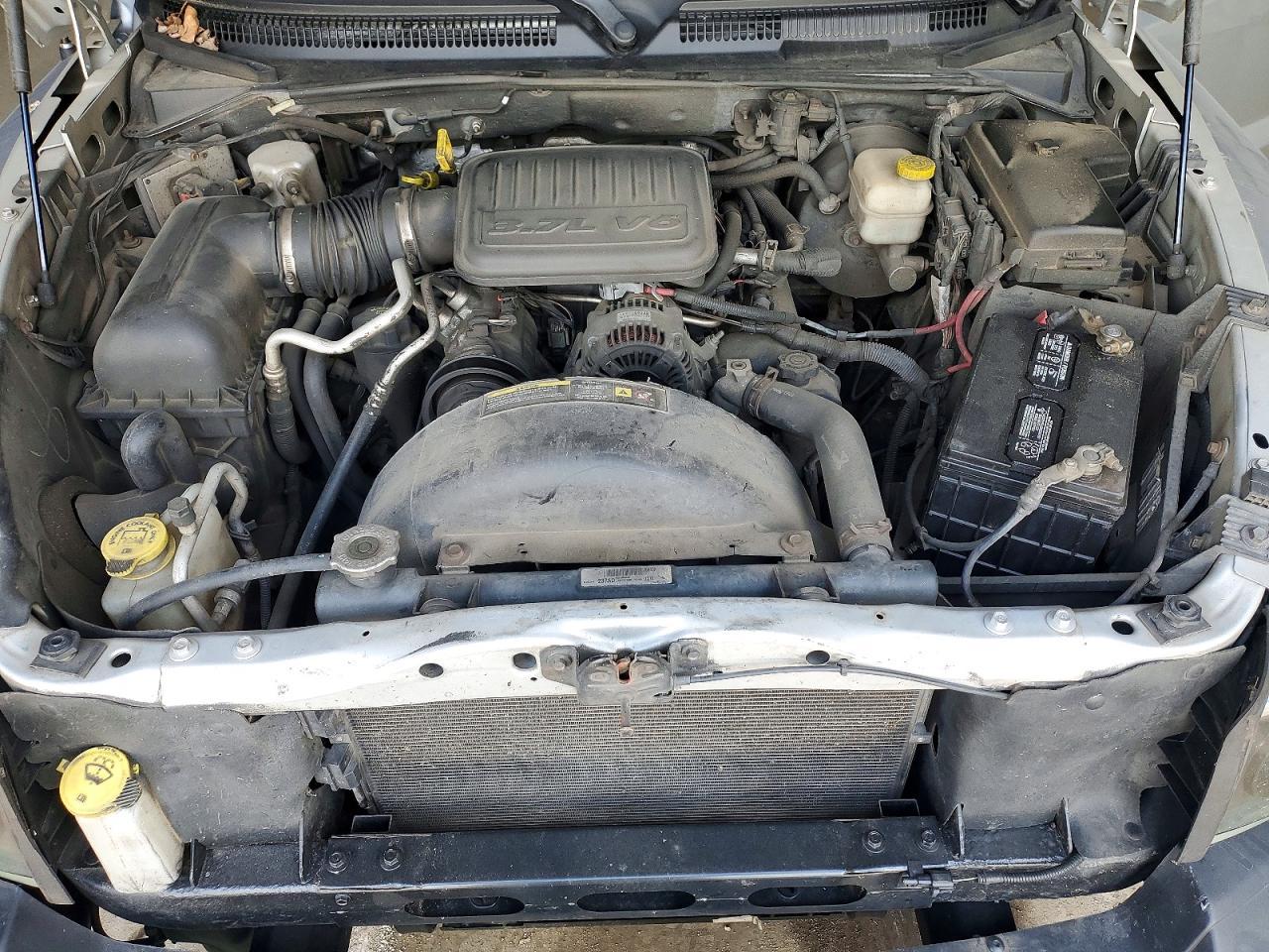 2005 DODGE Dakota