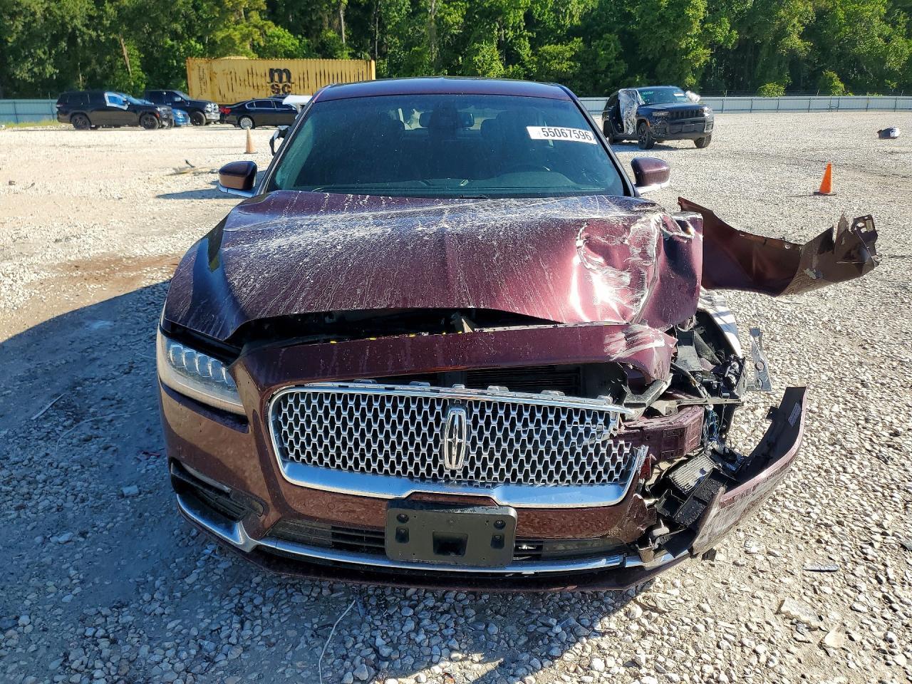 2017 LINCOLN Continental