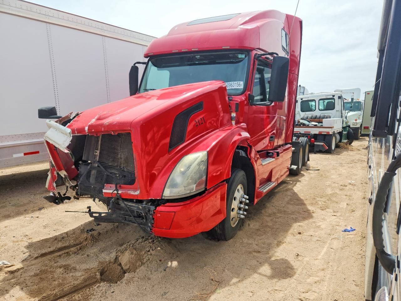 2016 VOLVO VNL