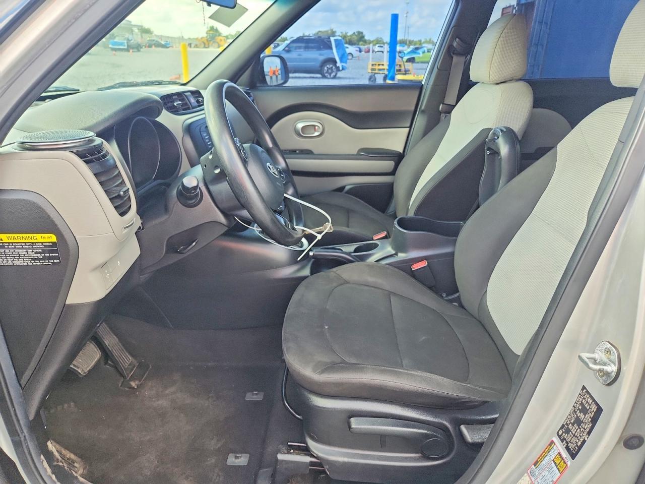 2017 KIA SOUL