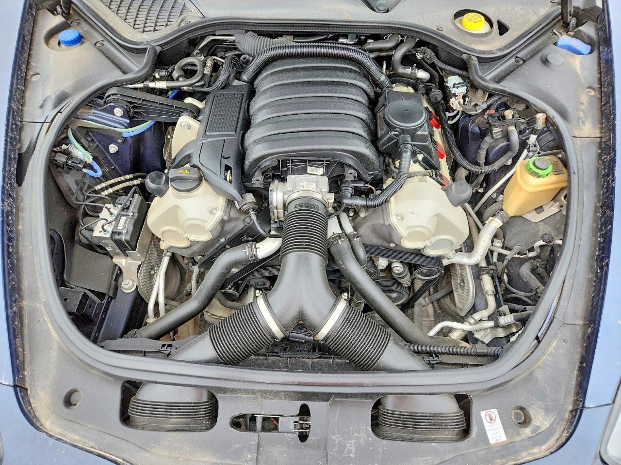 2014 PORSCHE Panamera