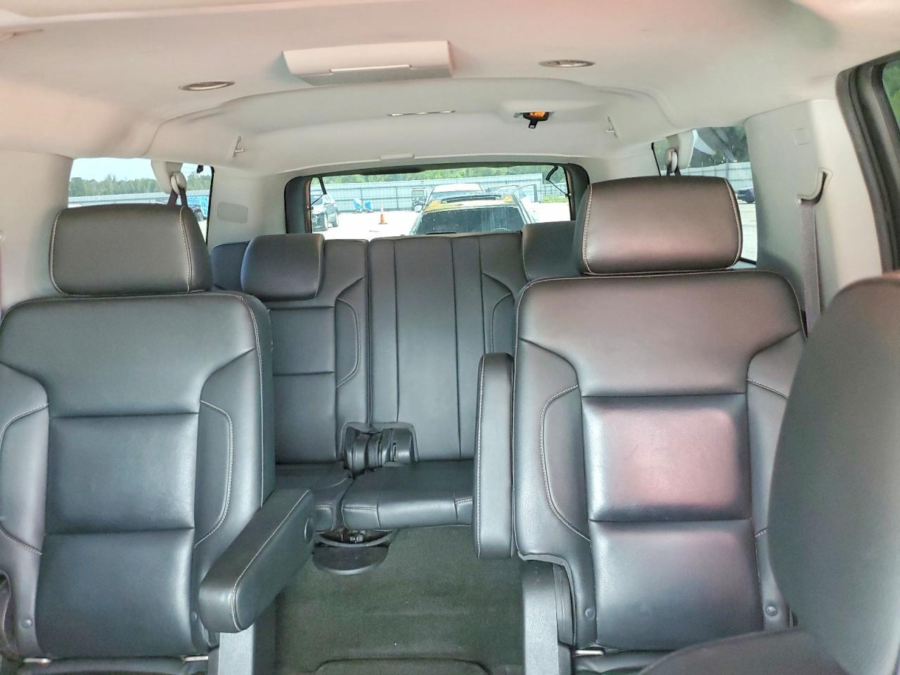 2016 CHEVROLET Suburban