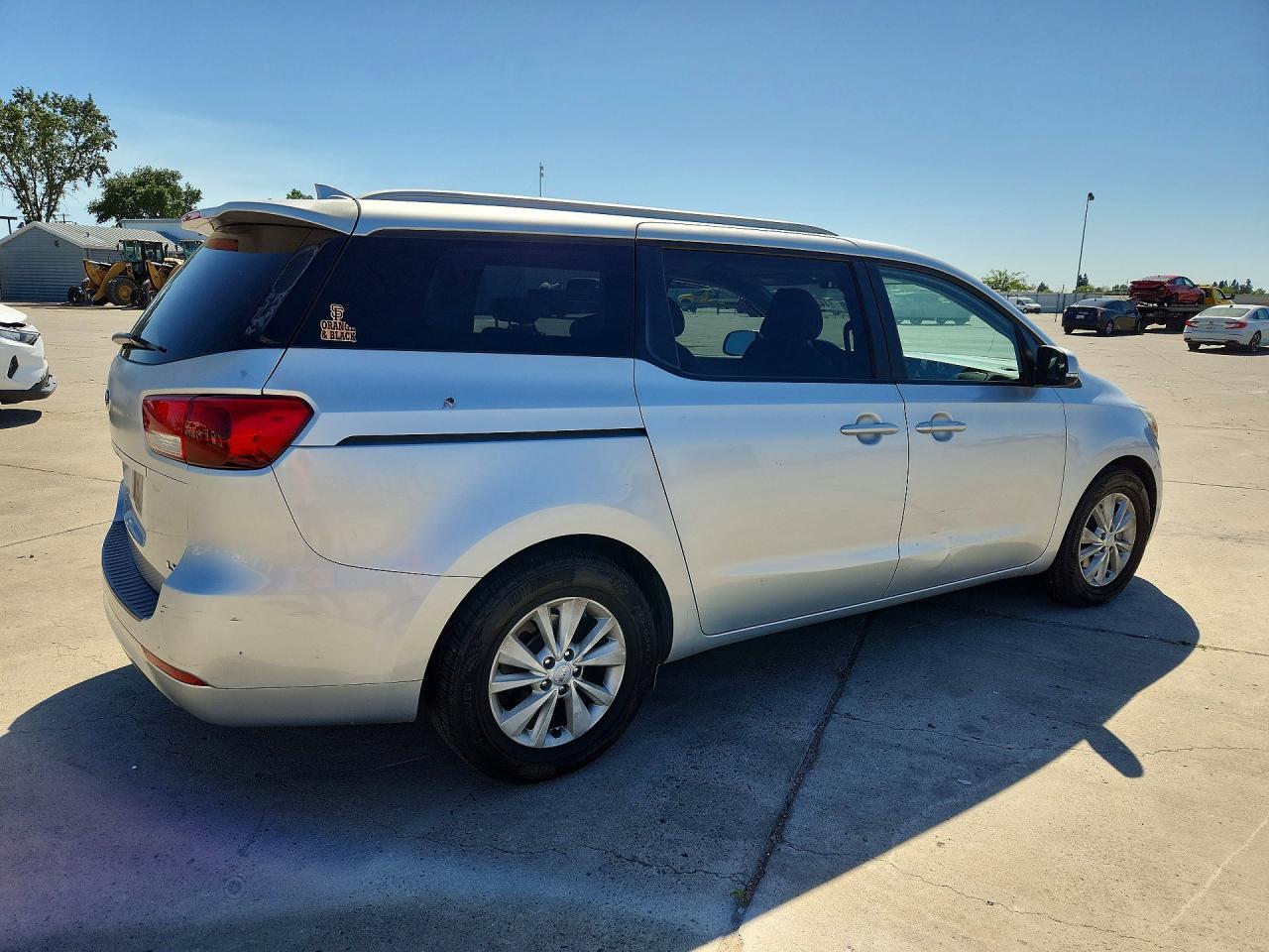 2015 KIA SEDONA