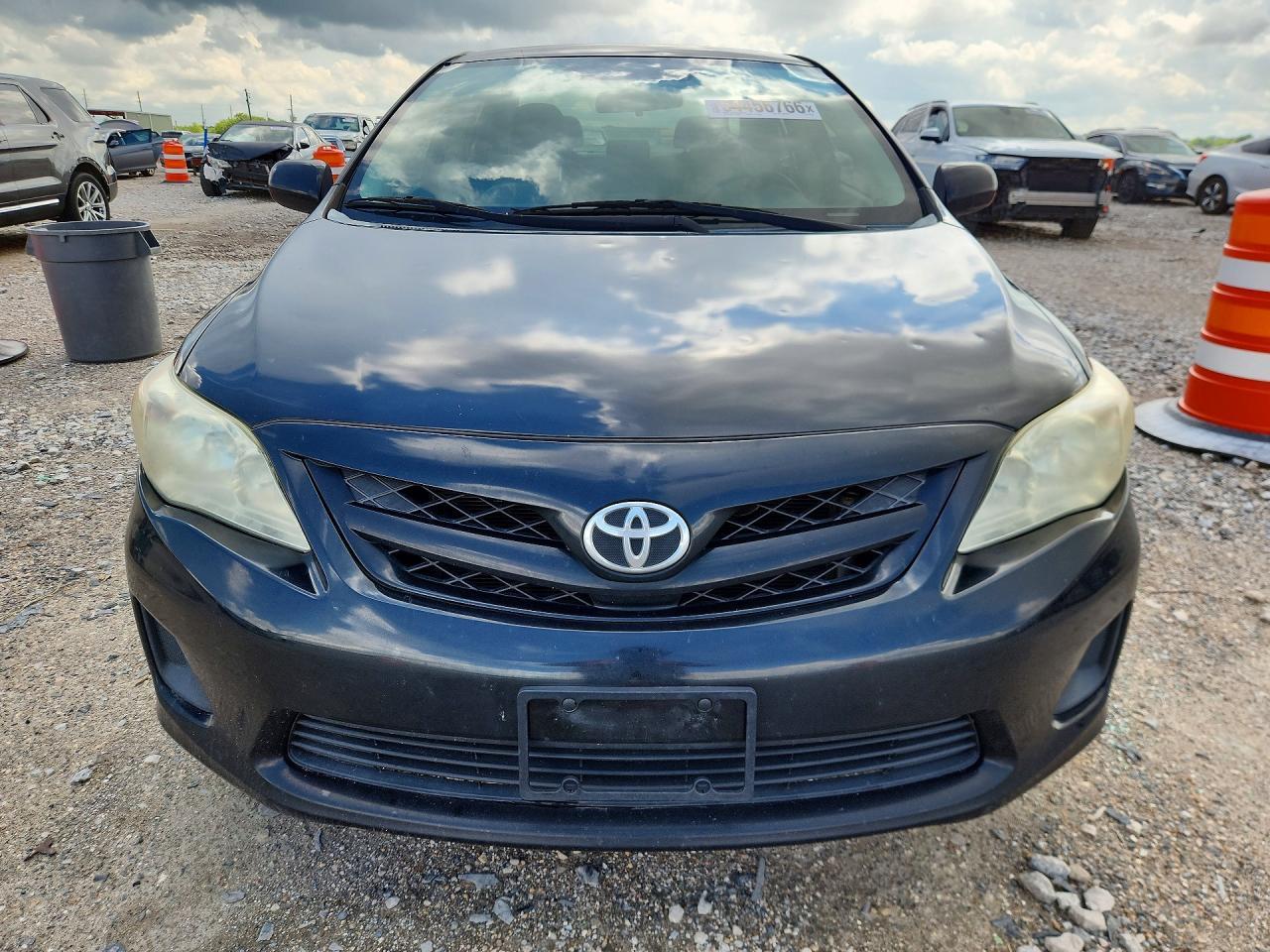 2013 TOYOTA COROLLA