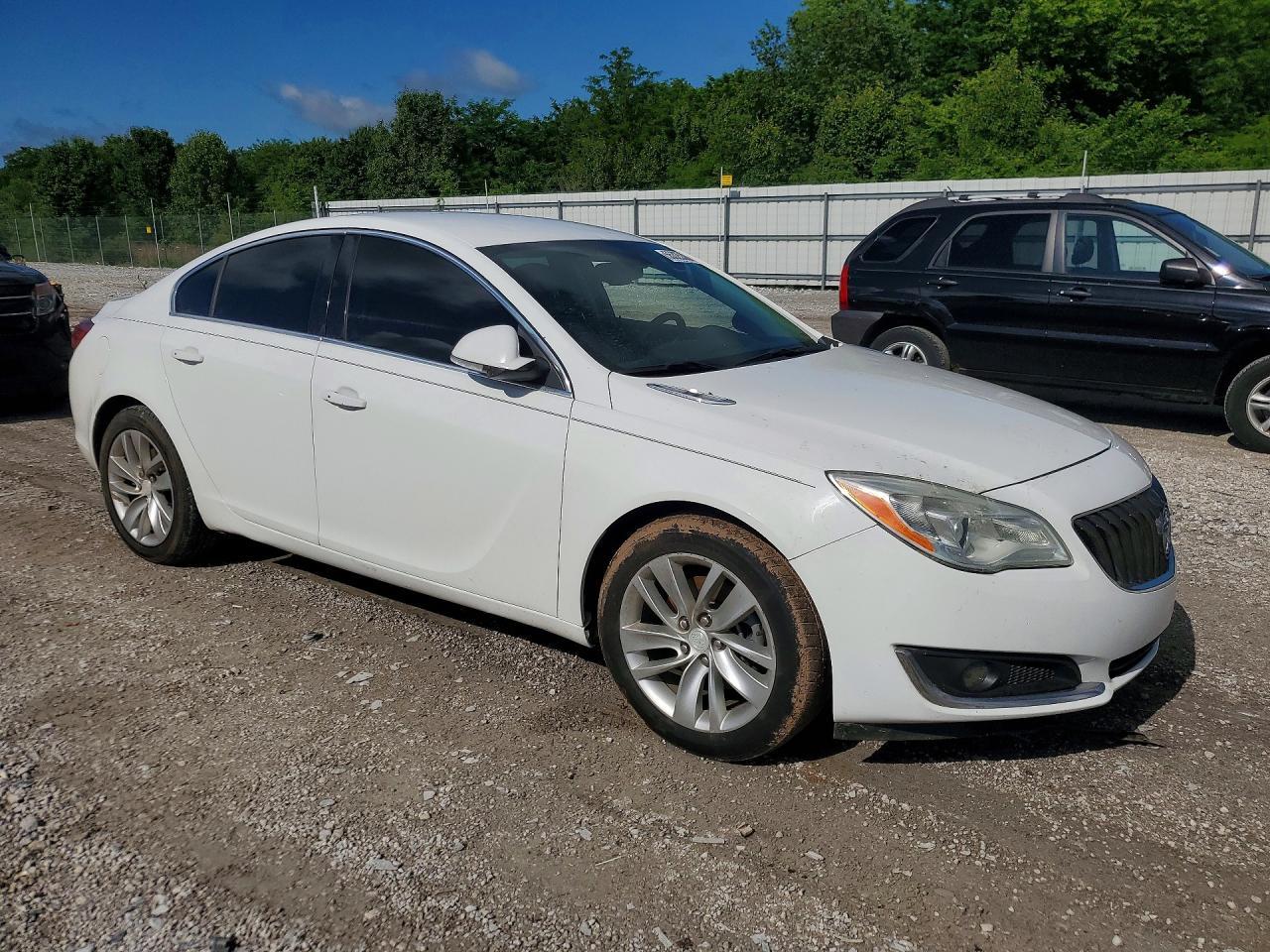 2016 BUICK Regal