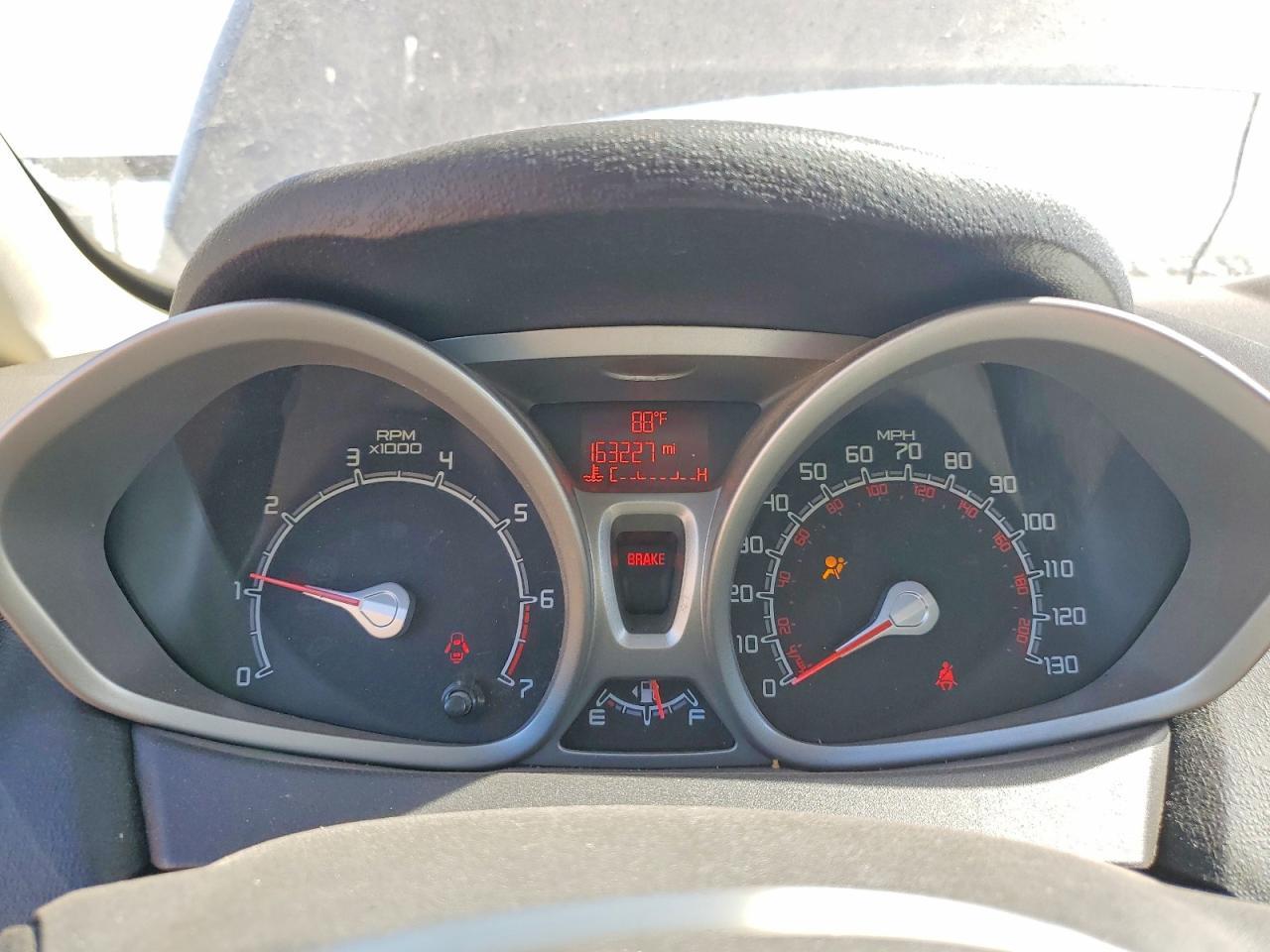 2013 FORD Fiesta