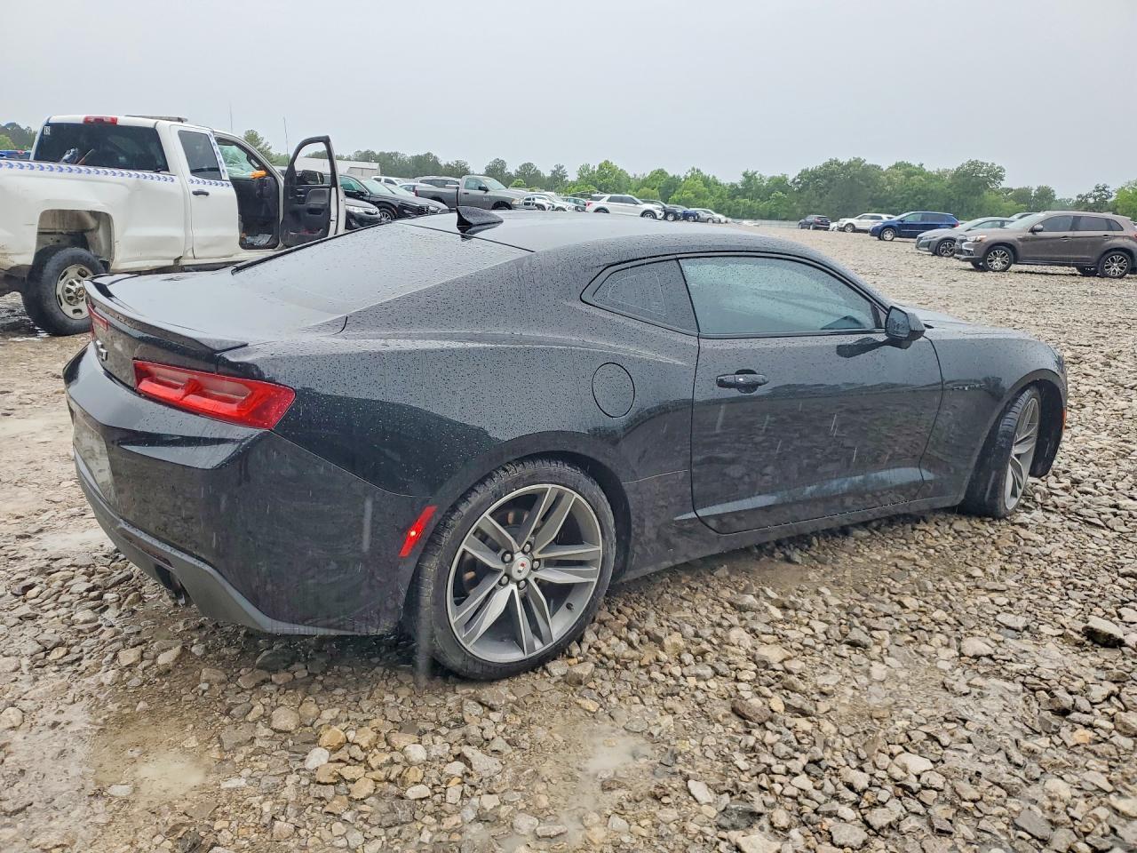 2018 CHEVROLET Camaro
