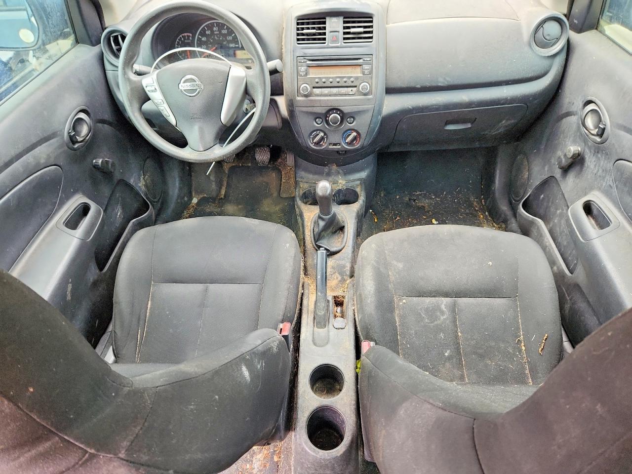 2016 NISSAN VERSA