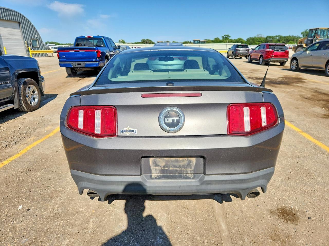 2011 FORD MUSTANG