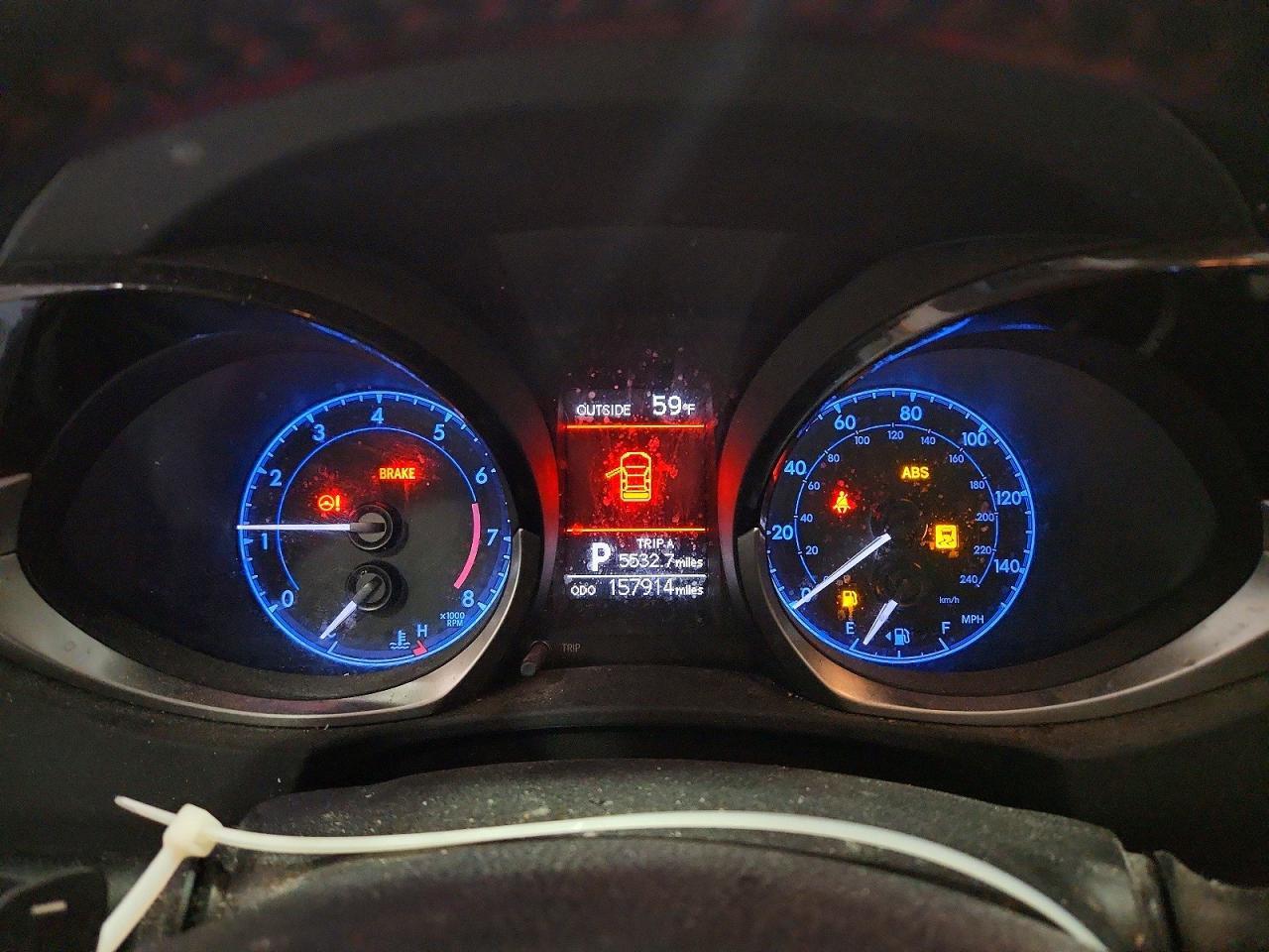 2016 TOYOTA COROLLA