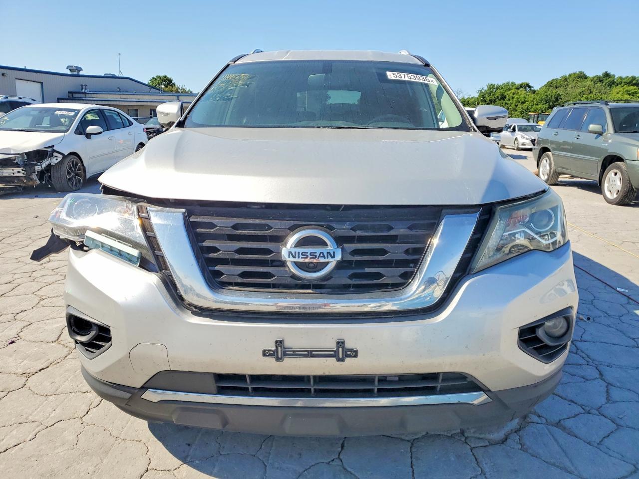 2017 NISSAN PATHFINDER