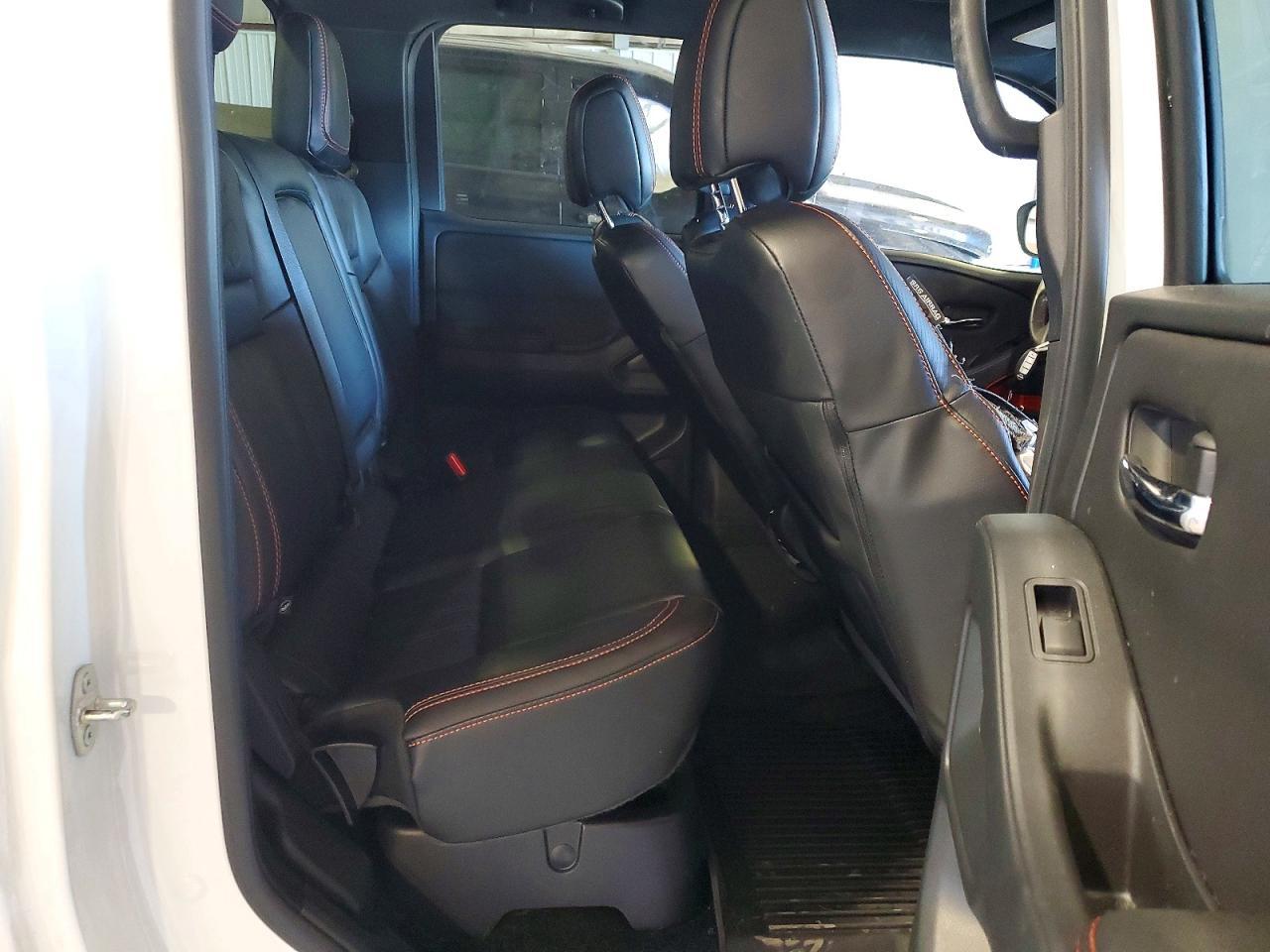 2023 NISSAN Frontier