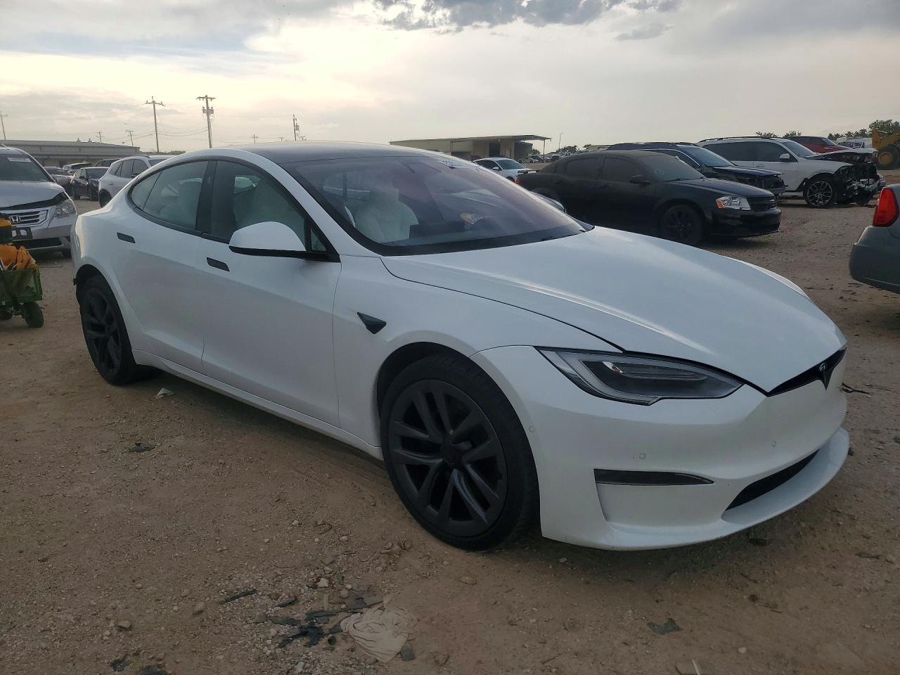 2022 TESLA MODEL S