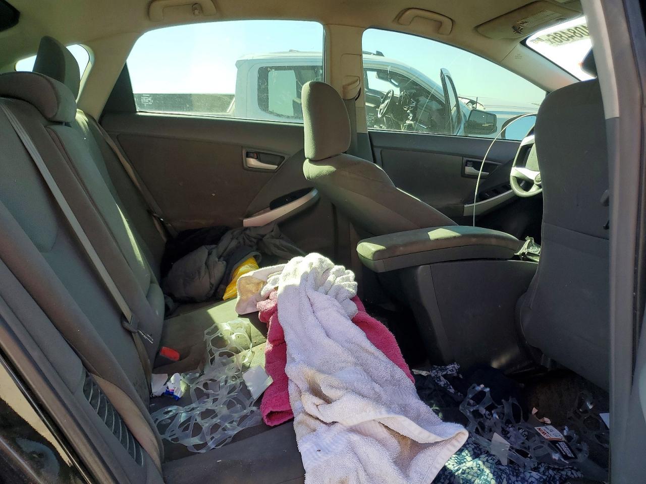 2010 TOYOTA PRIUS