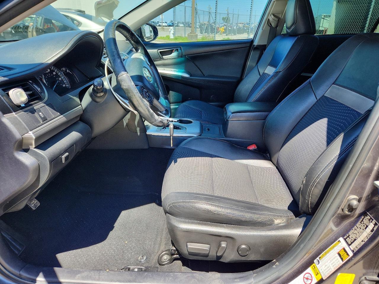 2014 TOYOTA CAMRY