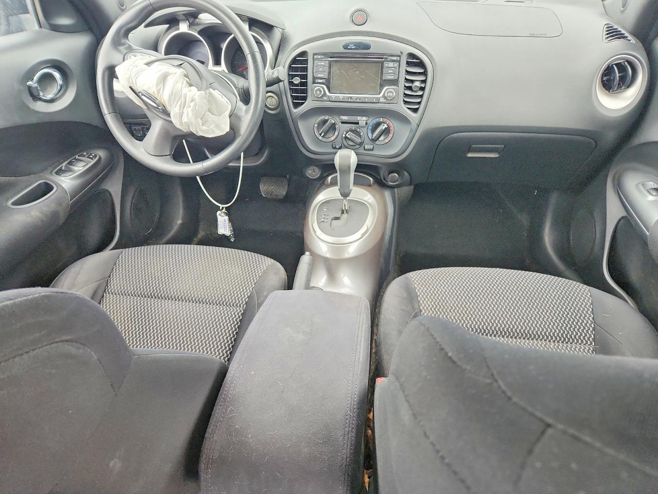 2015 NISSAN Juke