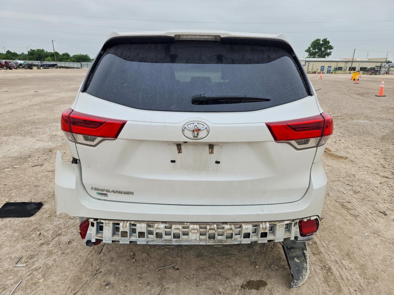 2019 TOYOTA HIGHLANDER