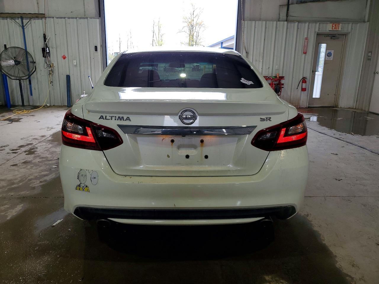 2017 NISSAN ALTIMA