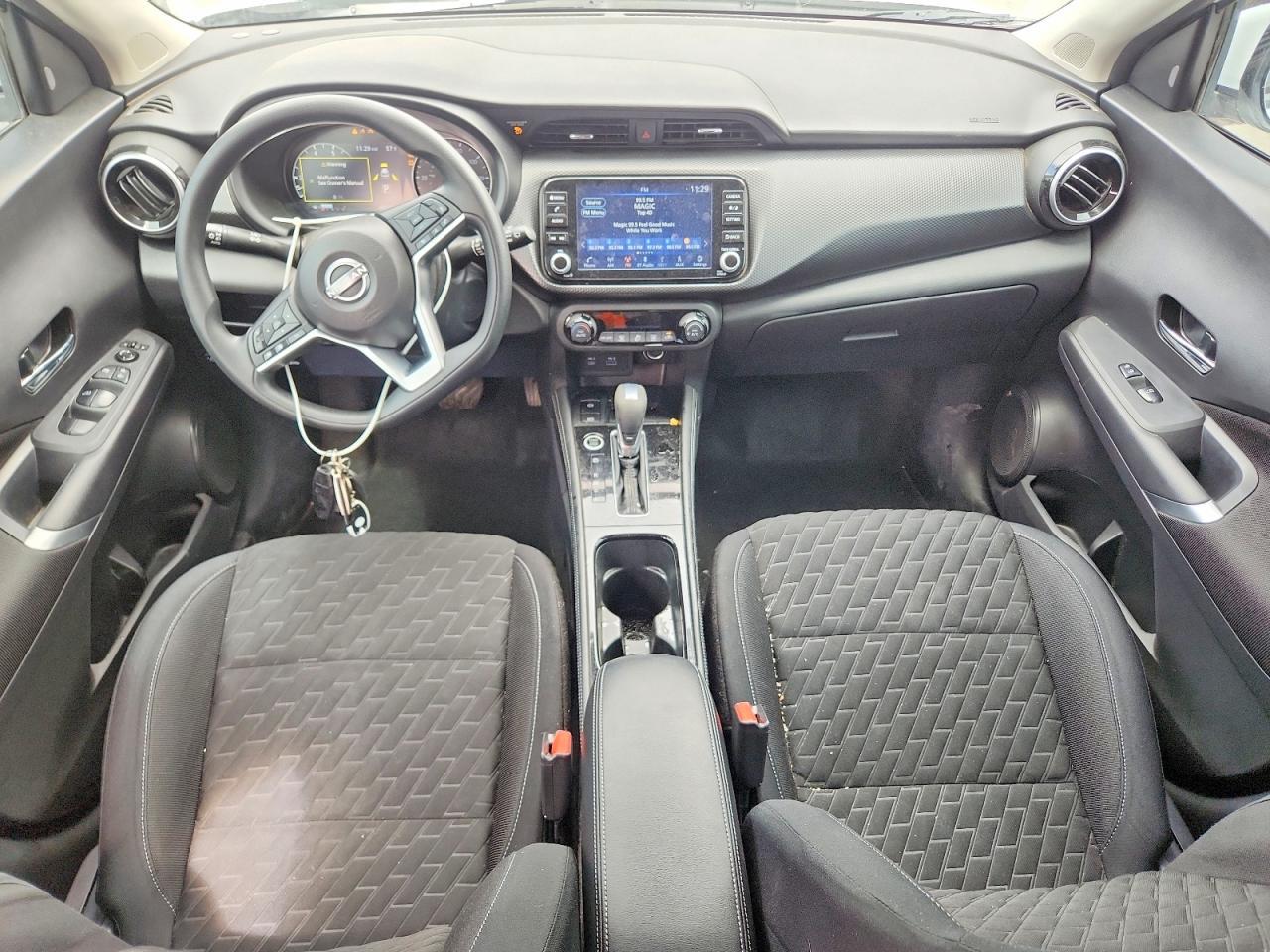 2022 NISSAN KICKS