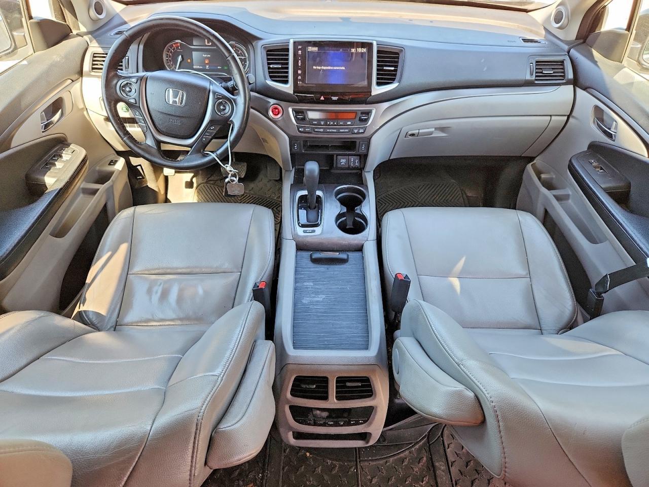 2017 HONDA PILOT